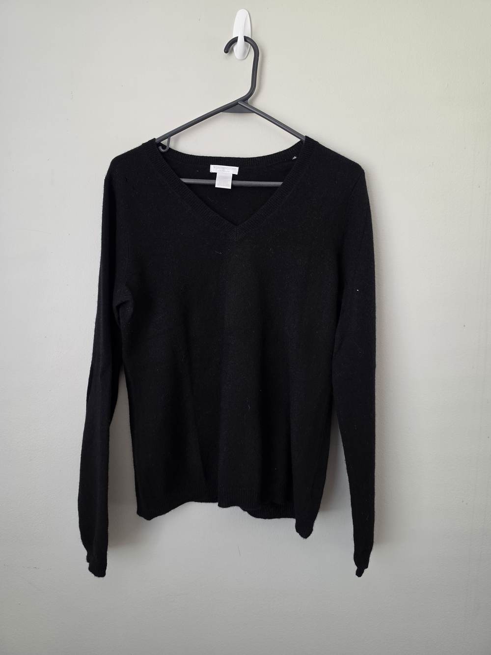 Worthington Black V-Neck Men's Sweater